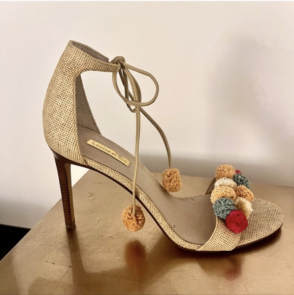 Louise Et Cie Kizzy Pom Pom Heels - Picture 2 of 8